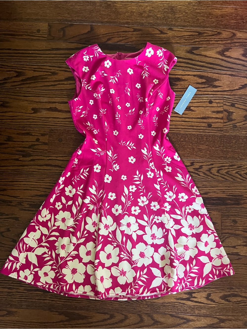 London Times Floral Print Cap Sleeve Fit and Flare Dress